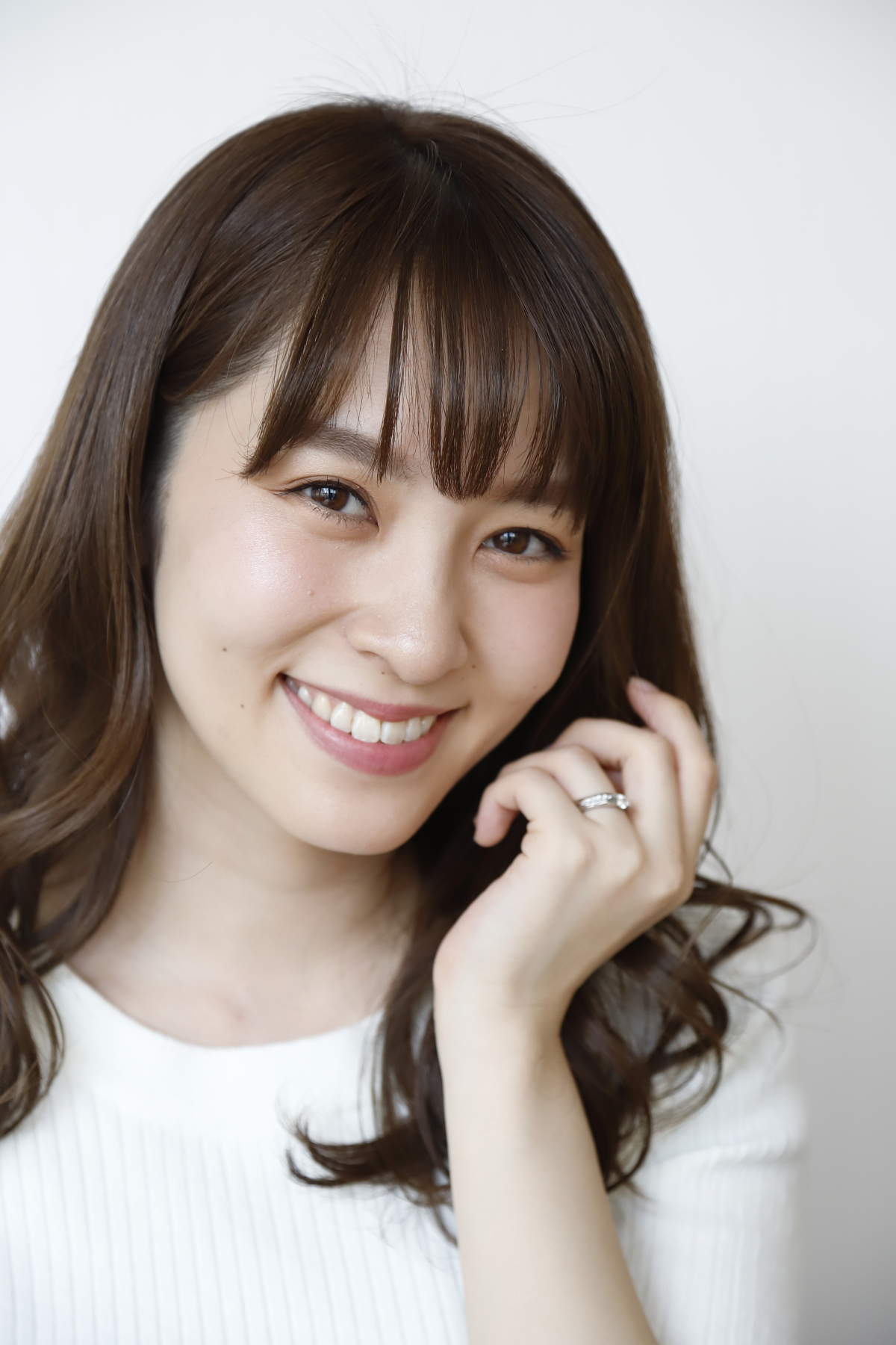 佐藤真瑚様 指輪ご試着（Rainbow ゆびわ言葉 ®: 心をつなぐ）