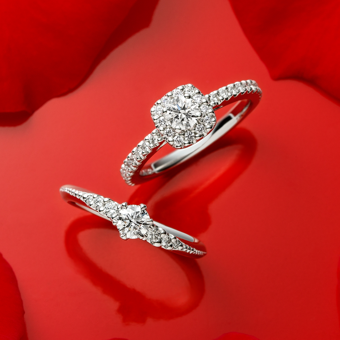 左：Nana(ナナ)、右：Wonderful Days(ワンダフル デイズ)